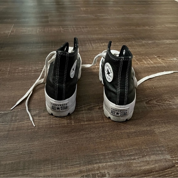 Chuck Taylor All Star Lugged Leather Sneakers - Picture 3 of 5